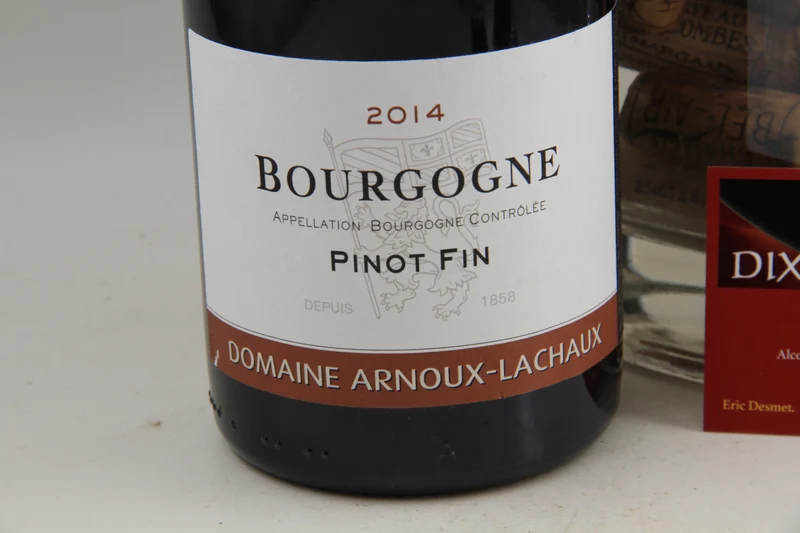 Bourgogne " Pinot Fin " **2014 ** Domaine Arnoux-Lachaux