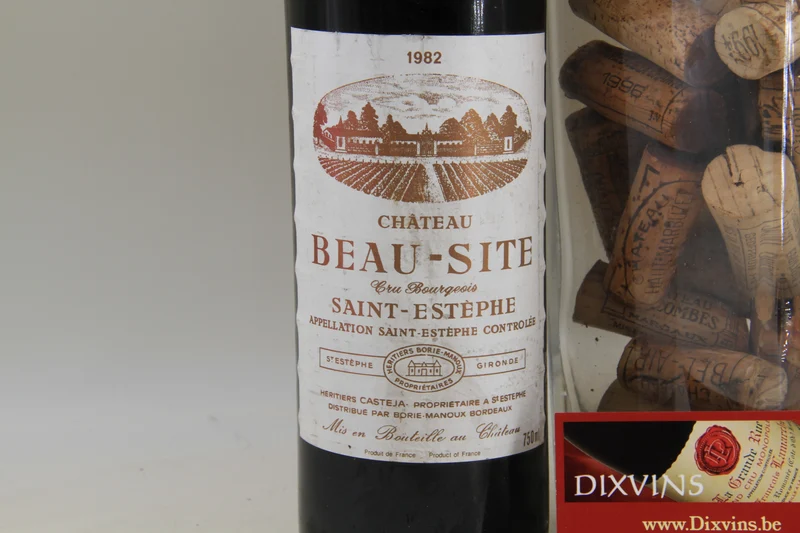 -Chateau Beau Site ** 1982 ** Saint Estephe Cru Bourgeois