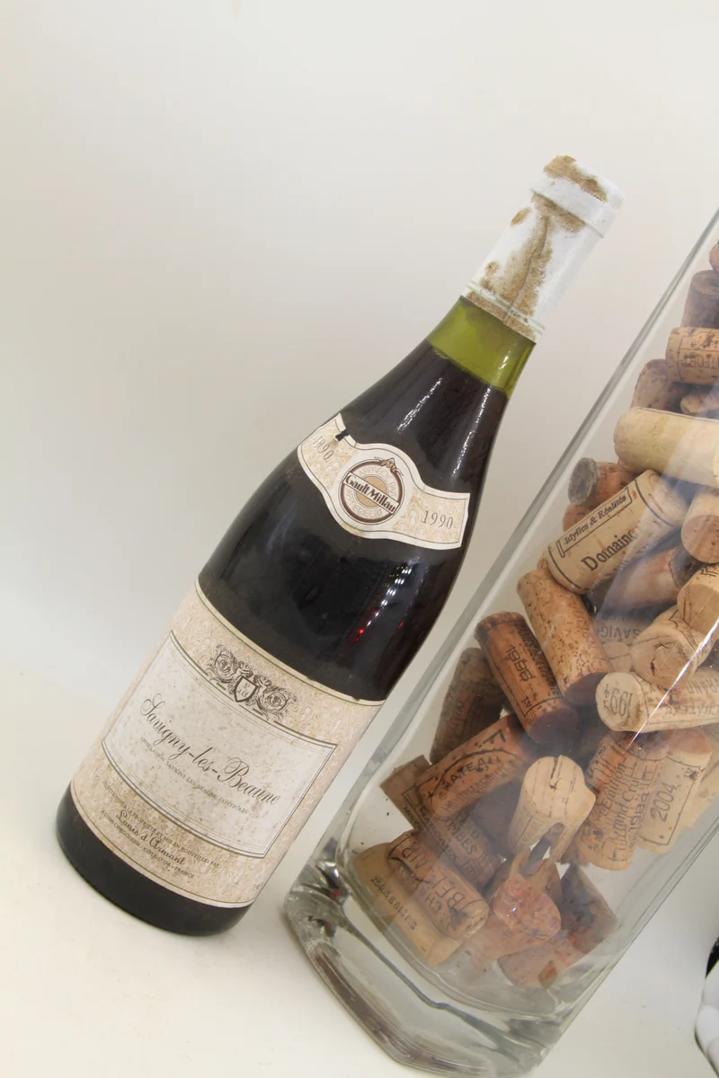 - Savigny Les Beaune ** 1990 ** Louis D'Armont