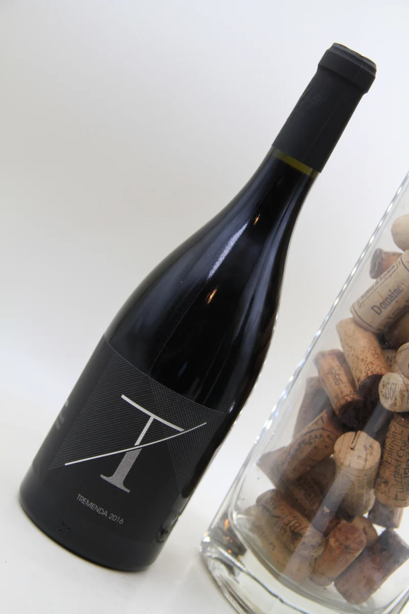 La Tremenda ** 2016 ** Terra Alta Vins Del Tros