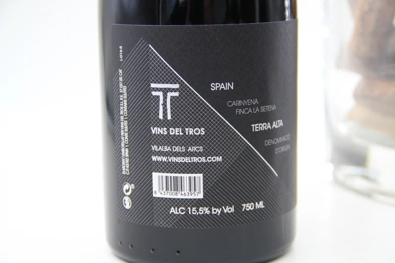 La Tremenda ** 2015 ** Terra Alta Vins Del Tros