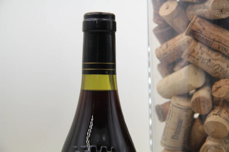 - Gigondas ** 1990 ** Domaine Les Goubert