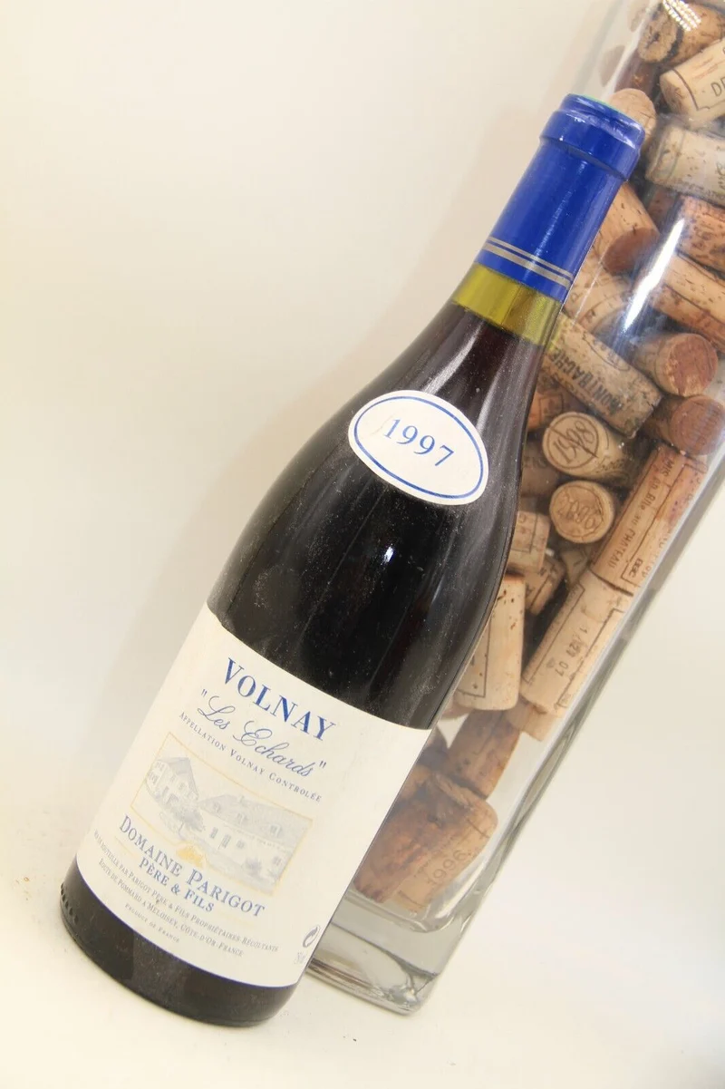 Volnay "Les Échards" ** 1997 ** Domaine Parigot