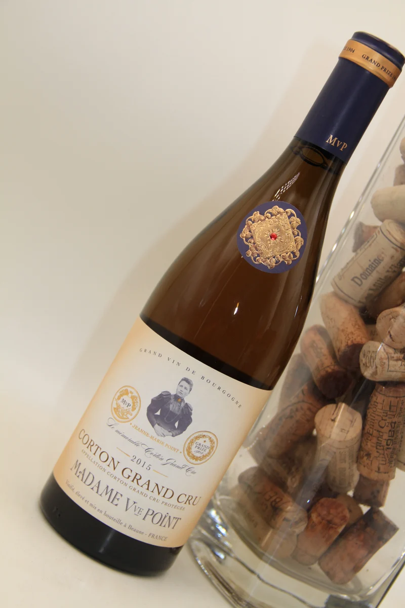 - Corton Grand Cru ** 2015 ** Madame Veuve Point