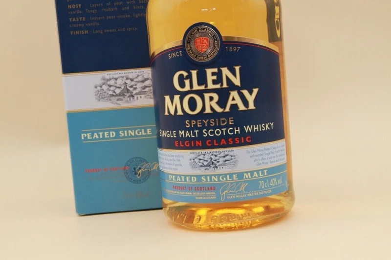 Glen Moray ** Peated Single Malt ** Single Malt Scotch Whisky