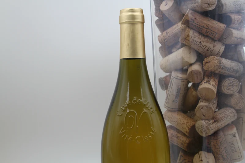 - Viré Clessé " 2011 " Cave de Viré