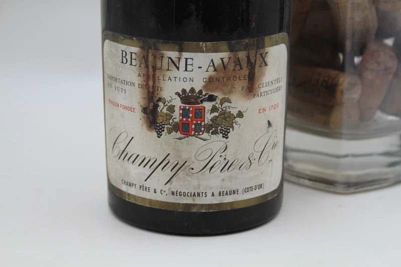 -Beaune Avaux " 1976 " Champy Père et fils