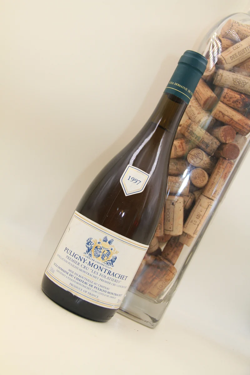 - Puligny Montrachet 1er Cru "Les Folatières" **1997 ** Chateau De Puligny Montrachet
