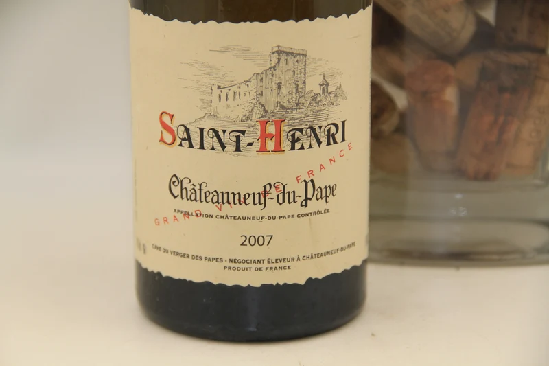 Chateauneuf du Pape " Saint Henri " **2007 ** cave du Verger des Papes