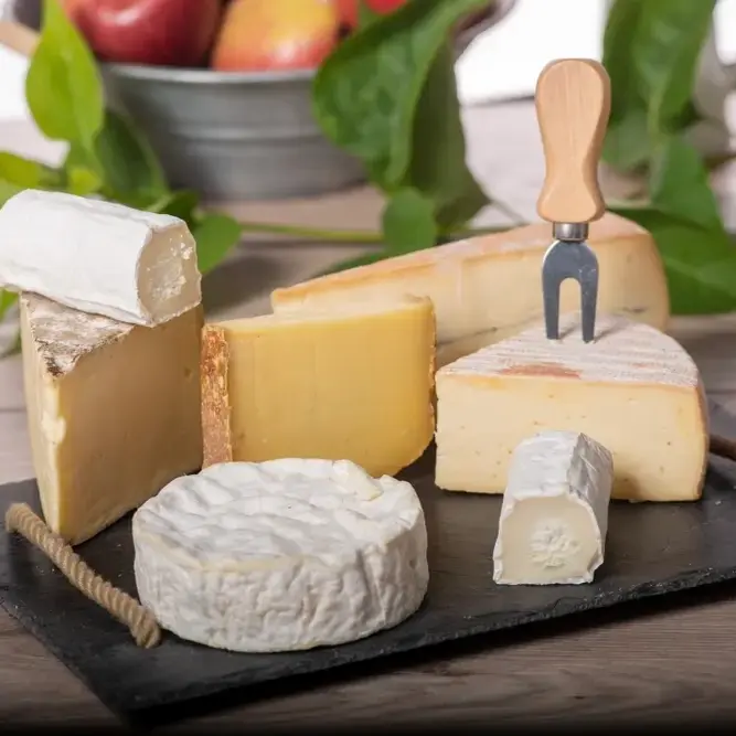 Buffet de Fromages avec boisson - 2 personnes