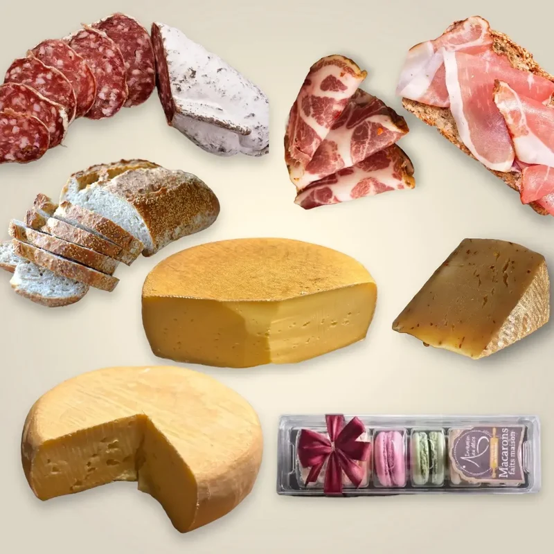 Dinner dans un panier - Plateau de charcuterie, fromage et Macarons