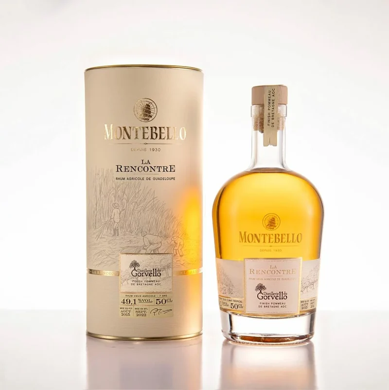 Rhum Vieux Agricole Montebello - La Rencontre - 50 cl - Finish Pommeau de Bretagne - 49,1 °