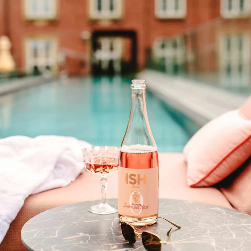 Effervescent rosé - ISH Spirits