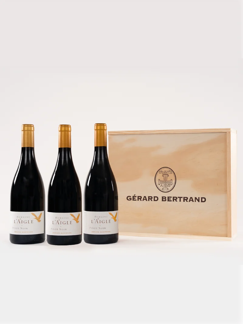 Coffret bois 3 bouteilles Domaine de l'Aigle Pinot Noir 2024