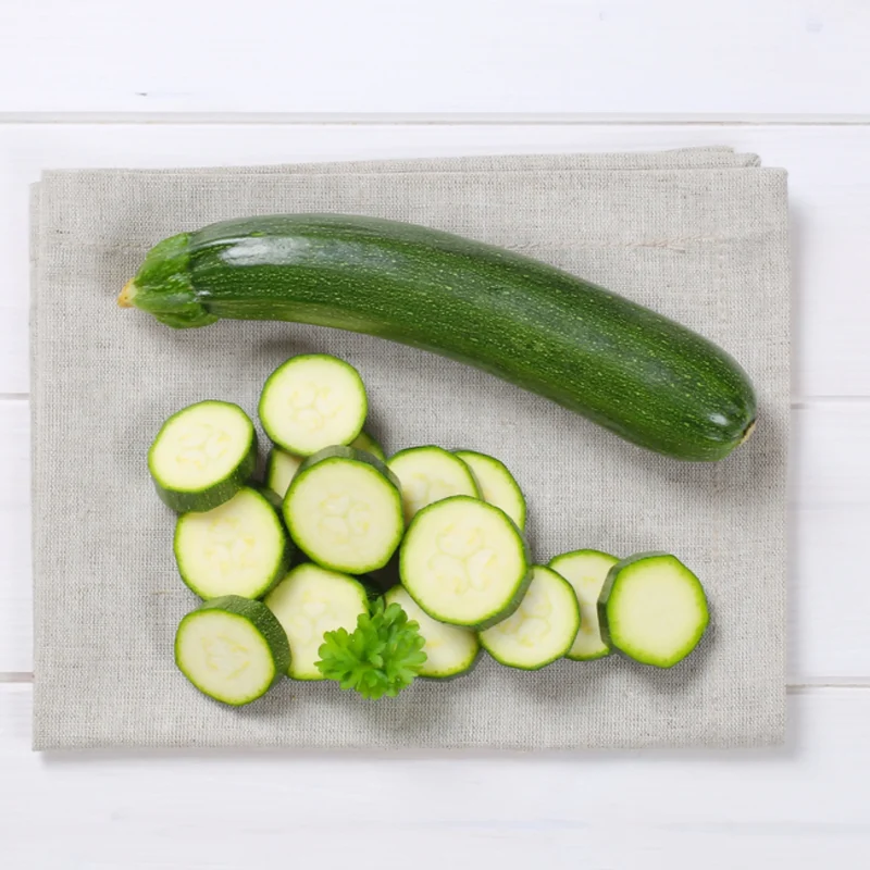 Courgette allongée verte - Tempra - 1kg