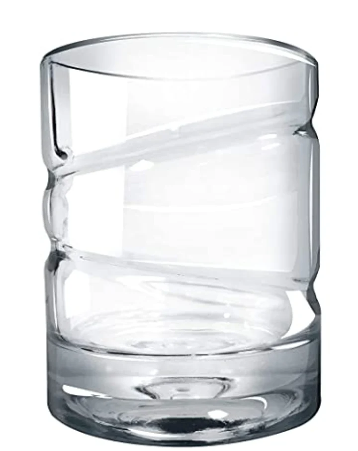 Verre à whisky qui tourne